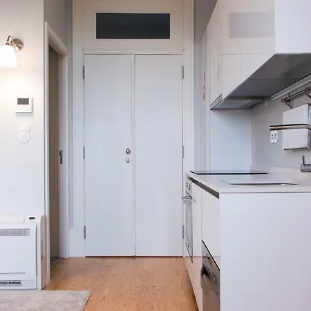 公寓 Small Studio With A/c In Historical Renovated Building *